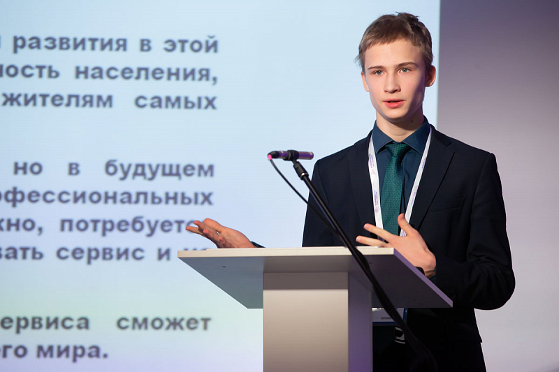Финалисты регионального трека «Больших вызовов» защитили свои проекты в Академии талантов